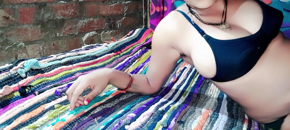 Renudbf: Suami mengongkek bhabhi desi India dara sebelum perkahwinannya begitu keras...