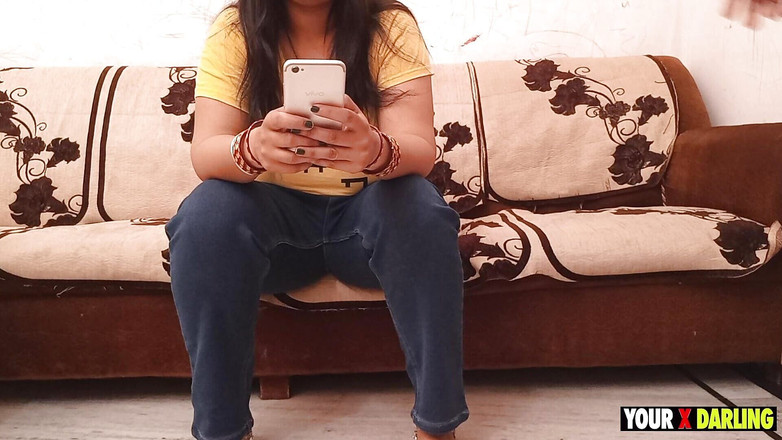 Jony Darling: Fumador hermanastro folla su gran culo caliente y cachonda hermanastra...