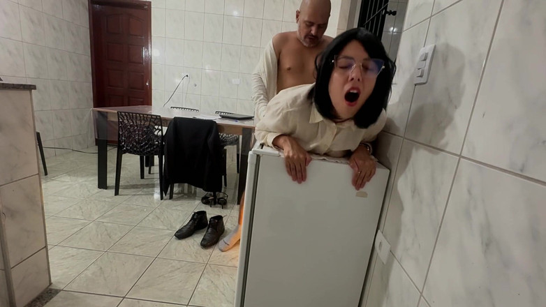 Gabi SweetCouplesStories: Secretary Is Surprised with Slaps on the Butt and Anal...
