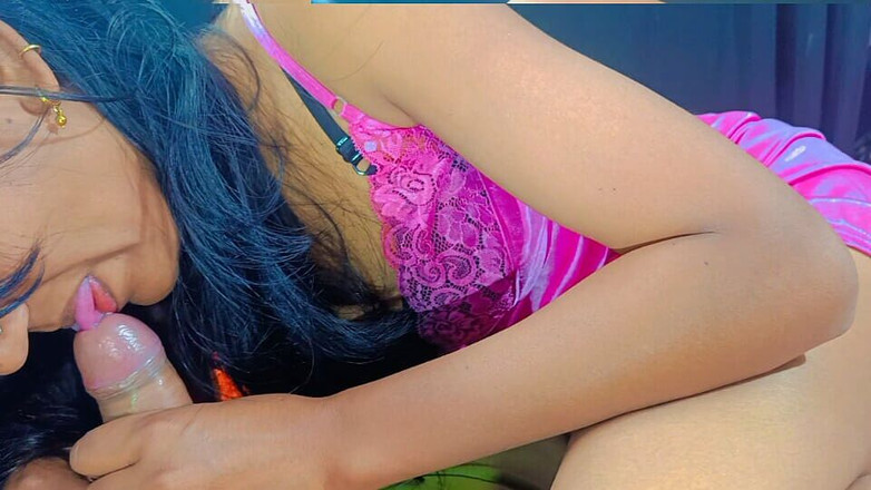 Rakul008: Ateşli pembe gece takımı Hintli kız büyük yaraklı desi genç...