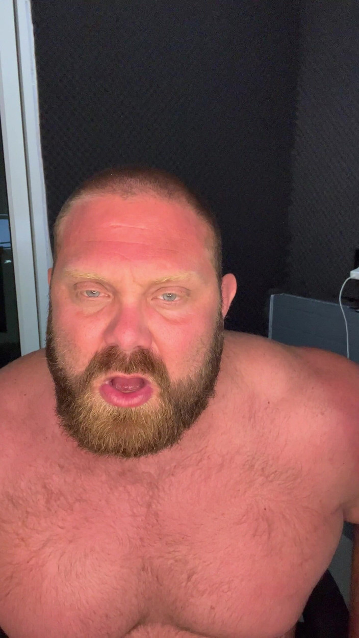 Jack stacked: Мускулистая Ddy застукала тебя извращенки