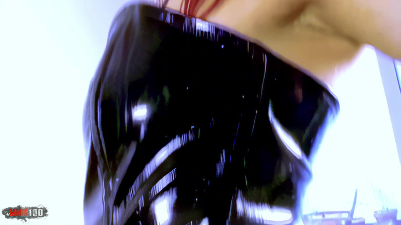 MMM100: Angie Kiss：2热辣的女明星玩粗暴女同性爱