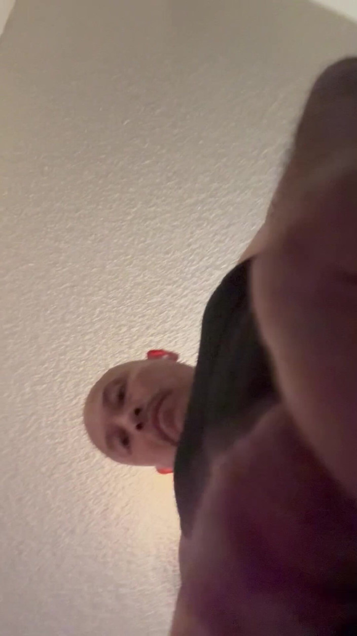 Youamdmeona69: Guy Jerking off