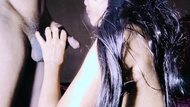 Ayesha_MirzaXPro: Astăzi, curva mea bhabhi nepaleză m-a futut complet