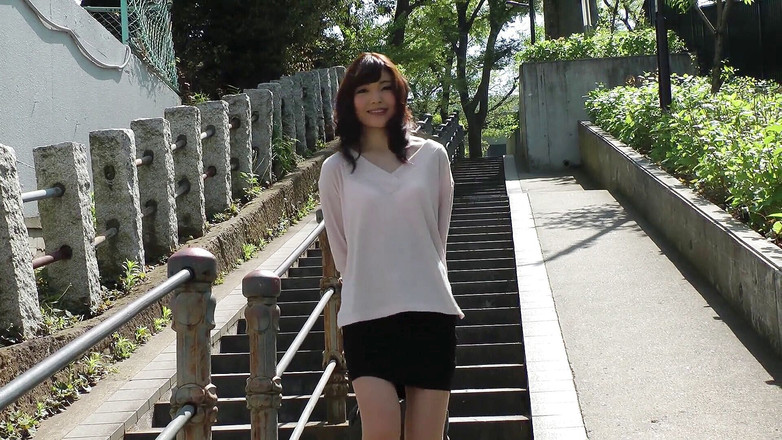 Caribbeancom: Hairy Japanese girl is pleasuring her bf's cock