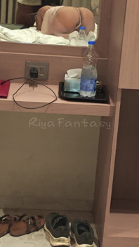 POV 웨이크 업 Riya 펠라 해주기