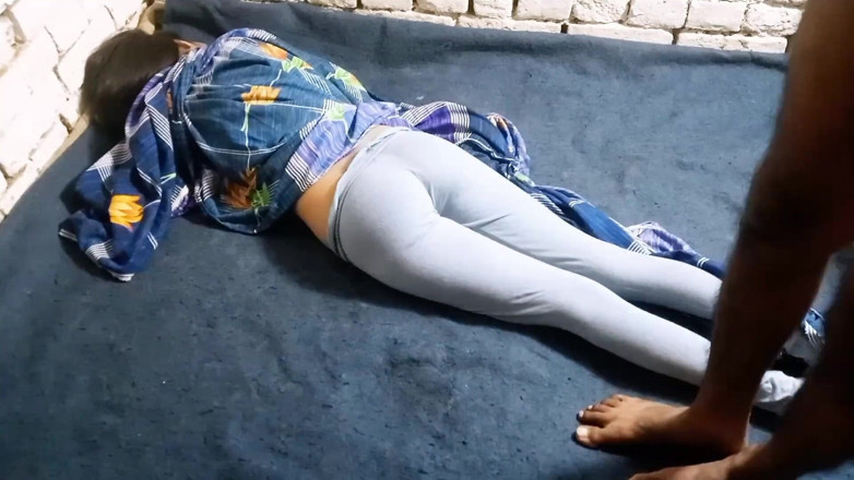 Shivanibaby: Seal Pack Stepsister