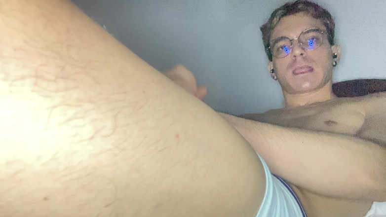 Andrews Perverts: Stright Boy bawi się swoim fleshlightem