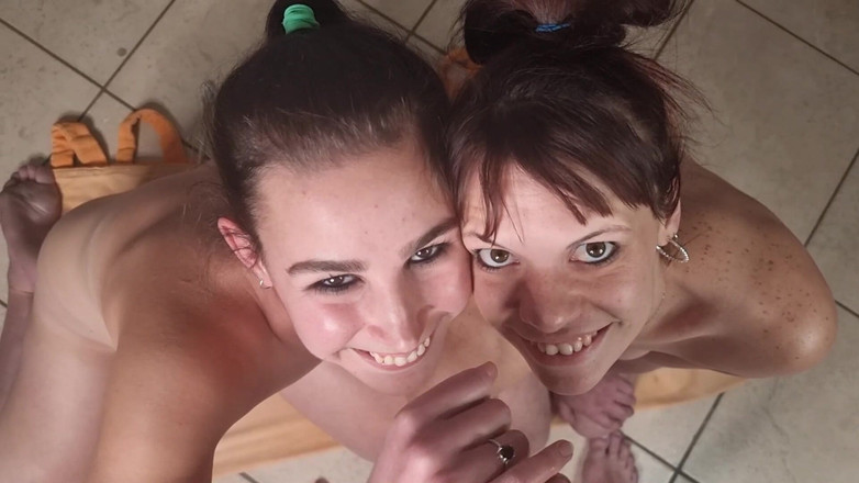 domslutfucker: Две шлюшки дрожат мой хуй в видео от первого лица, сперма в глазах, грязный разговор, моча в глазах