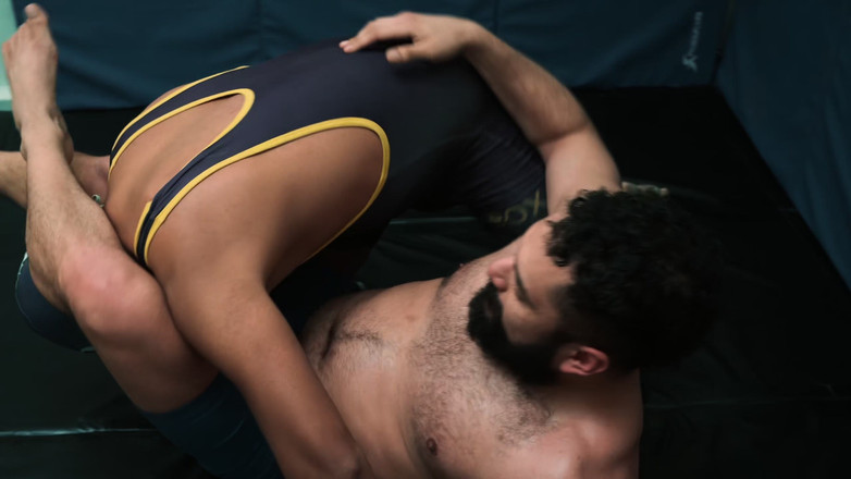 Robgrappler: 근접 각도 제출 폭풍