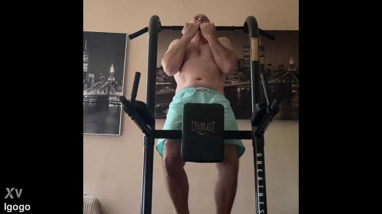 Alex Art: Hombre solo