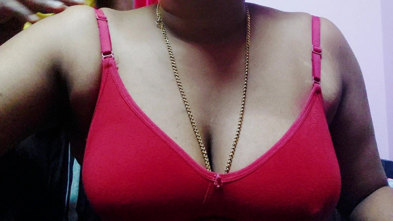 Desi Mohini: Ibu rumah tangga India desi sama pacarnya