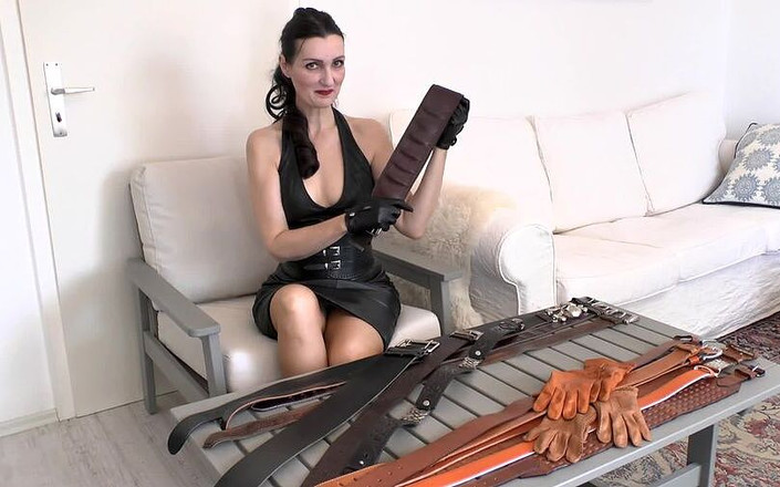 Lady Victoria Valente: Moja duża kolekcja pasów ze skóry do klapsów