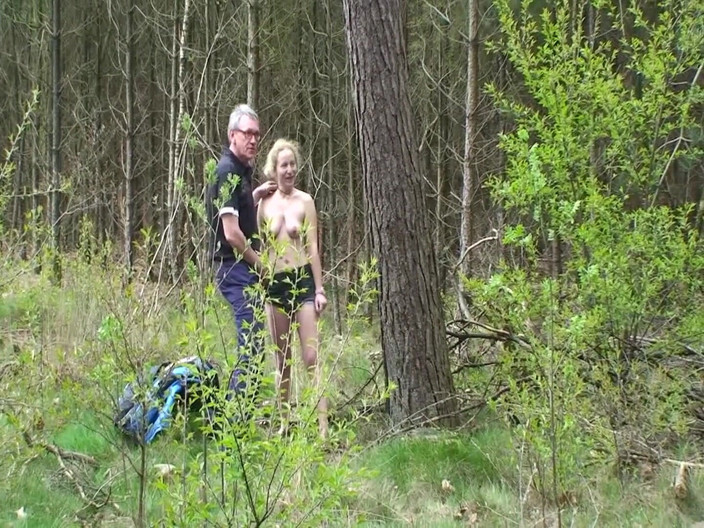 Porno Cloud: Bătrâni și tineri în Germania