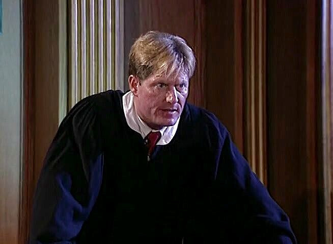 DP Darlings: Трах з суддею