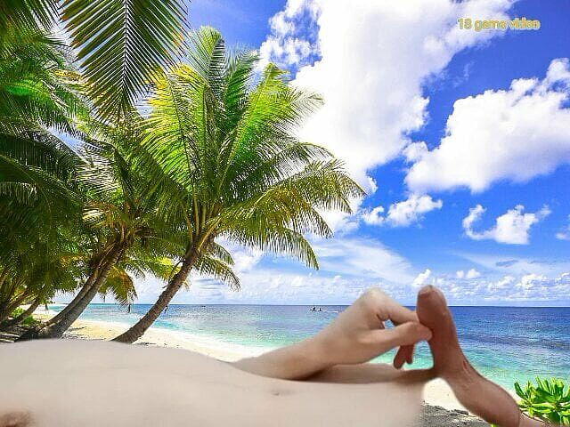 Only boy studio: A boy in naked bed