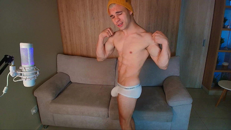 Max_Russell: Флекс! Хвастаюсь Своим Идеальным Телом!