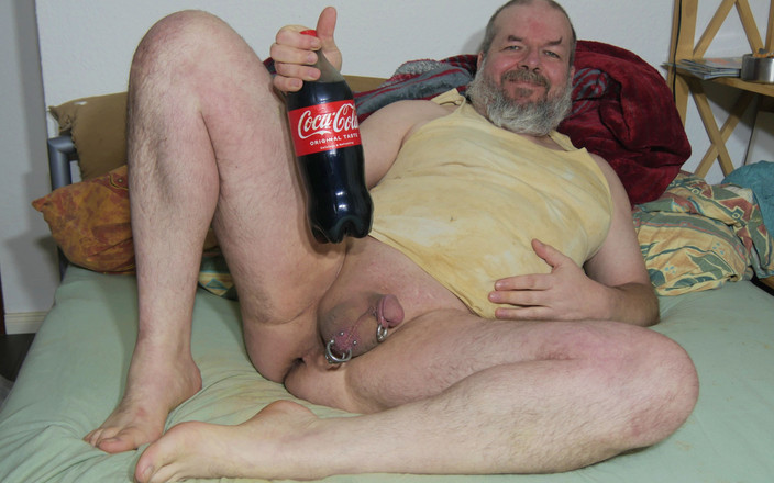 Qualzucht: 냉장고에서 내 엉덩이에 얼음 차가운 병!