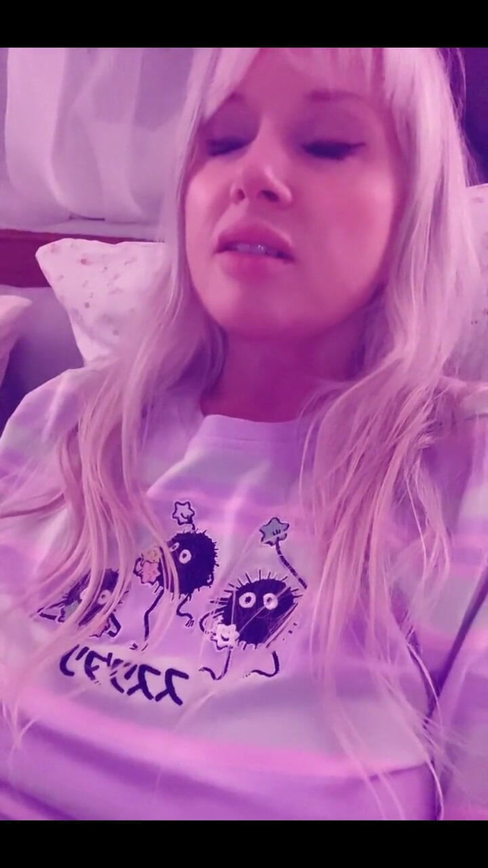 PaintedRose: Awek baik Bts Sweet Dreams Post Film