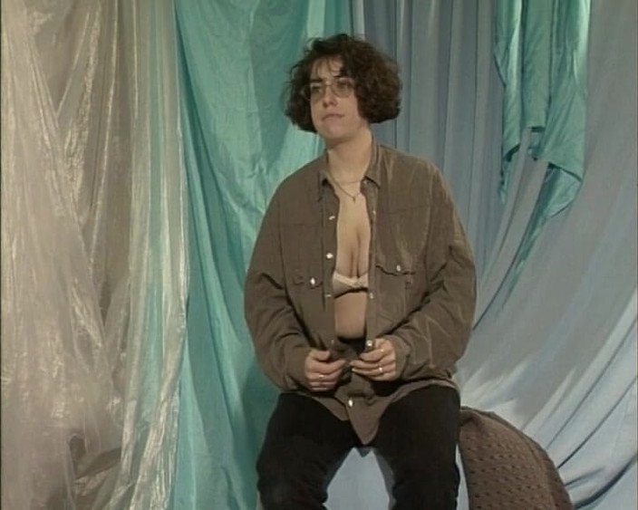 YOUR FIRST PORN: 非常非常害羞的业余巴布西