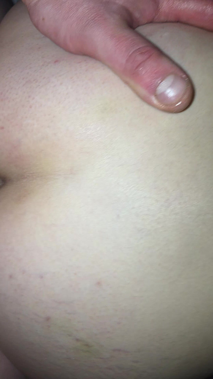 Mora_2000: Cachonda follada por el culo