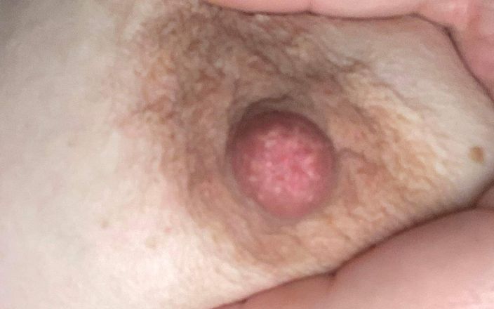 Amazing tits teasing clit: Rubbing cream on tits