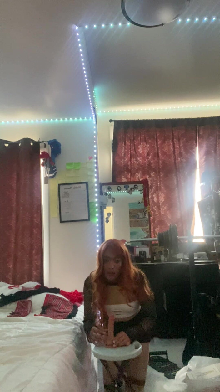 FemBoyAmi: Hot Fem Boy at the Office Indian