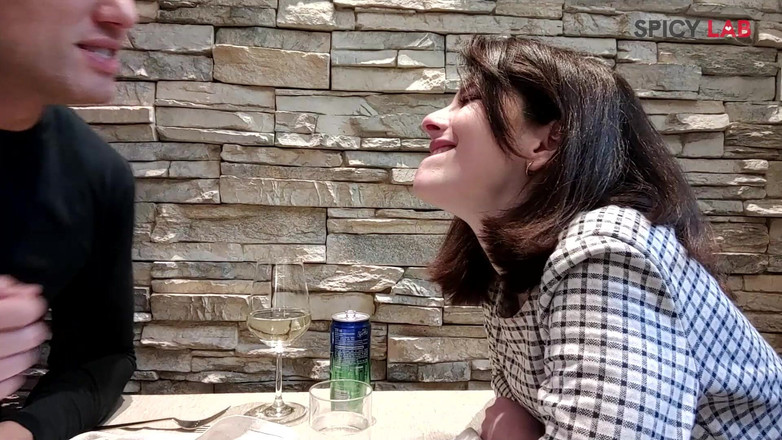 Spicy Lab Production: Sesso molto duro, anale e pompini con troia calda sara...