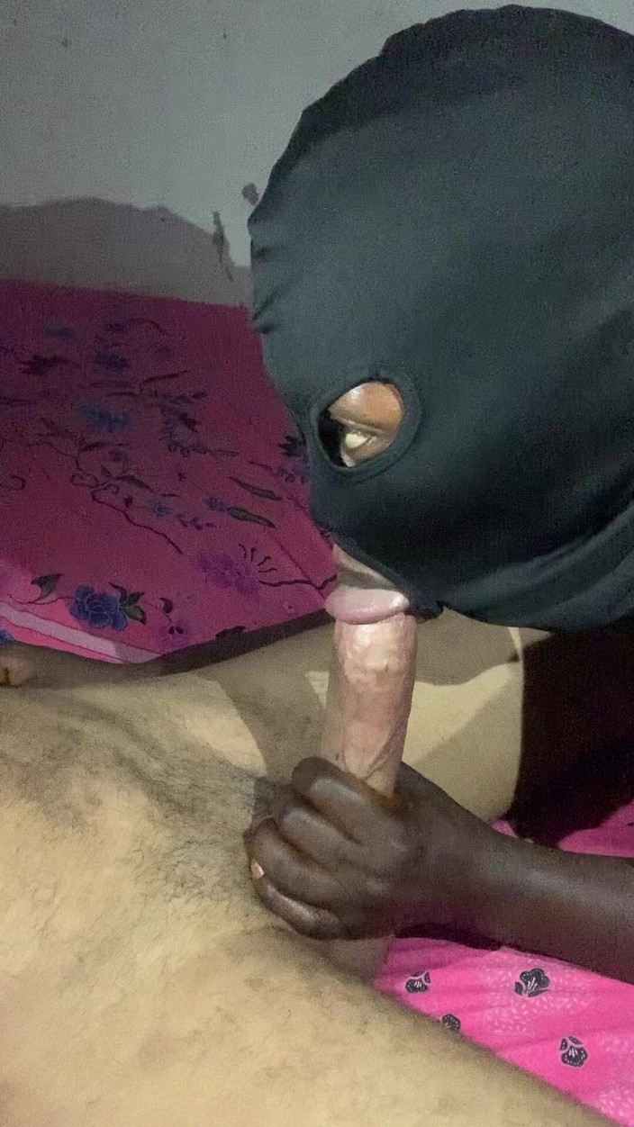 Yansh Fans: वीर्य पीना