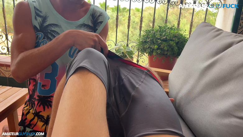 Amateur Guys Fuck: Agf13: Godetevi come questi due ragazzi si divertono all'aria aperta...