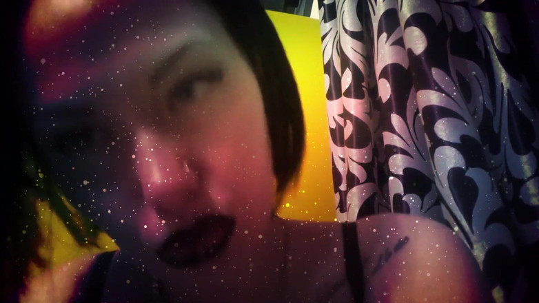 Goddess Misha Goldy: Witch with black lips french kissing with you &amp; riding you