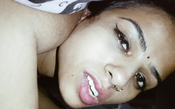 Hot Sis: Meine geile latika heute volles dirtytalk und harter spaß mit...