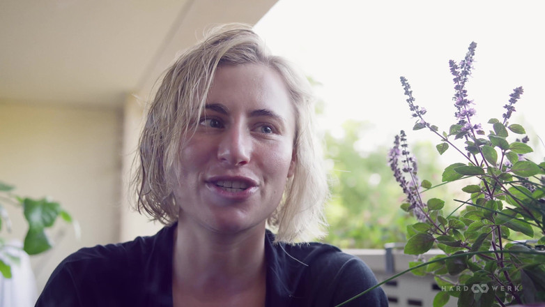 HardWerk: Ліндсі Круз за лаштунками