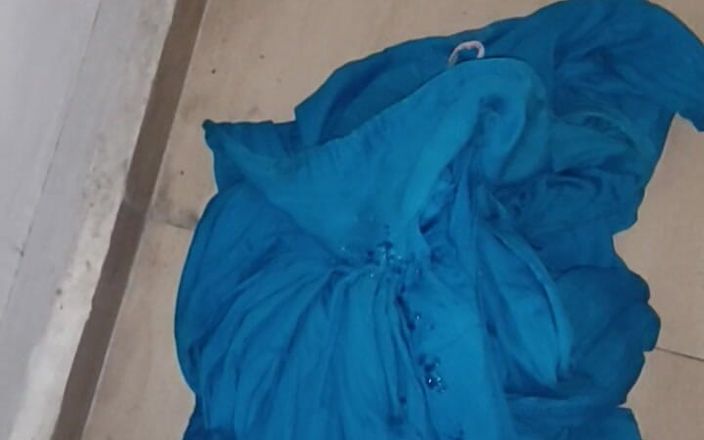 Satin and silky: Pissing on Nurse Suit Salwar in Locker Room (33)