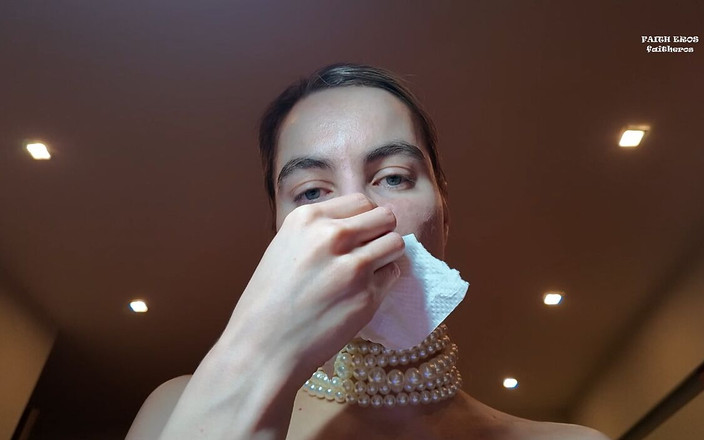 Faith Eros: Ciosy mojego nosa sprawiają, że twój kutas drga - dmuchanie nosa