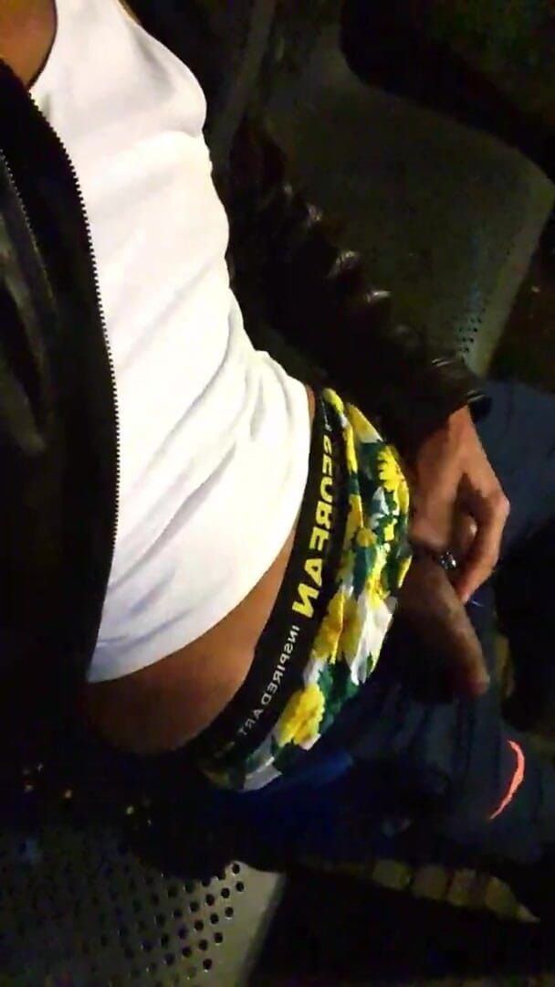 Slutboyben: Il ragazzo in cam4 brainfukked all'aperto maiale io completo spettacolo...