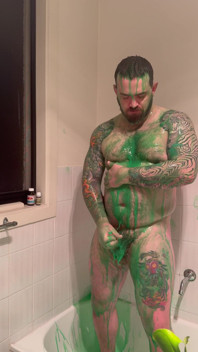 Chubby Bear Covers Himself in Slime and Jerks off