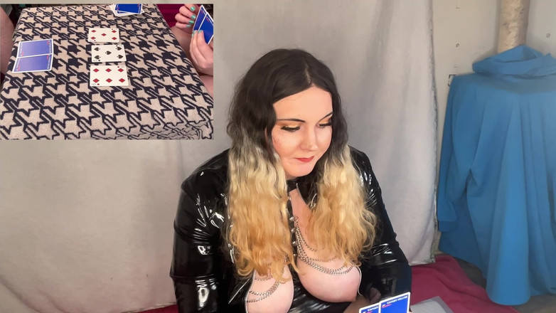 MissFFW: Шлюха играет в покер со своим партнером по траху