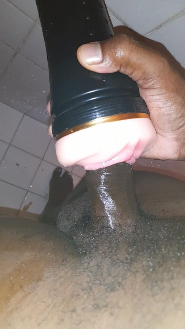 Black guy: Melancap S9 E7