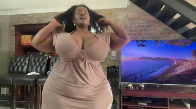 Legendary Booty Overdose: Seductive BBW Tease with Juicy Boob Play