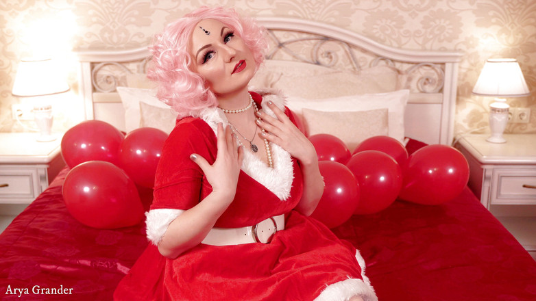 Arya Grander: 枕头手淫和气球恋物癖圣熟女