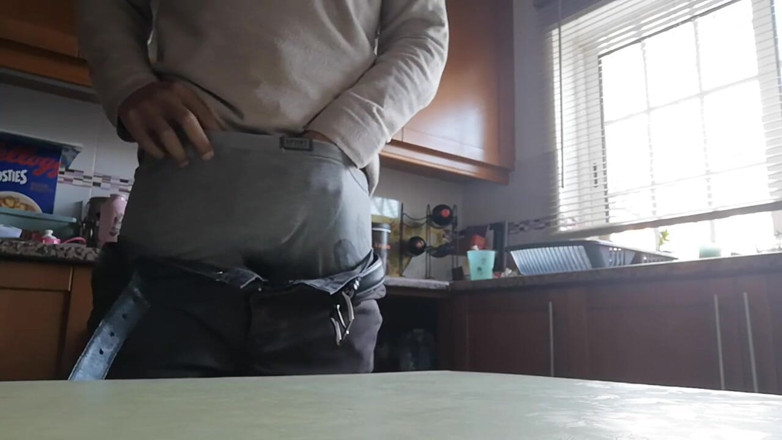 Rafael Torreano: Aftreksessie in de keuken en mijn sperma over de keukentafel...