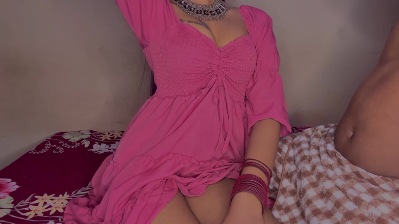 Siya Singh: I Enjoyed Looking Bhabhi’s Big Ass and Clean Pussy