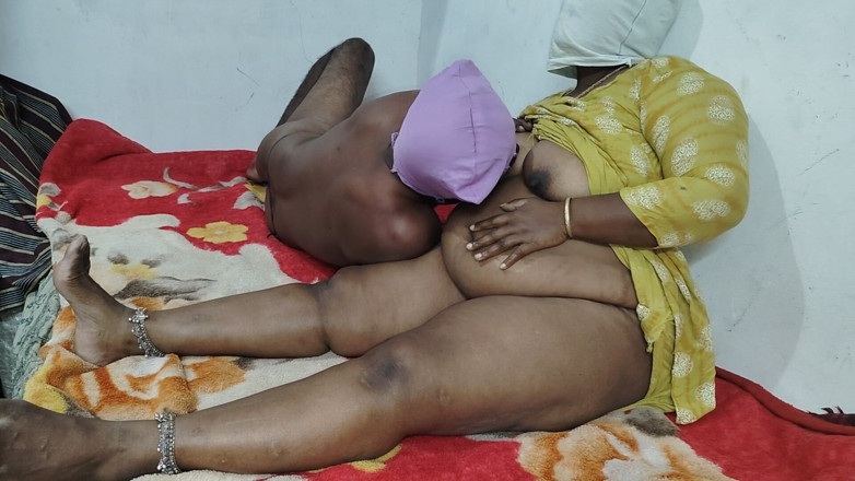 Santhi89: Indian Aunty Hard Fucking in Husband Very Hot Tamil House...