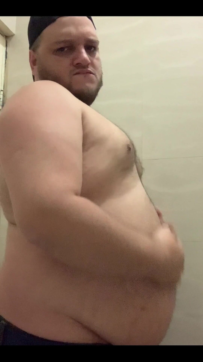 Ksanchez1203: बाथरूम में मस्ती करना