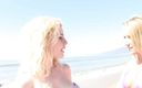 Naughty Girls: Blonde lesben haben oralsex, nachdem sie am strand spazieren sind