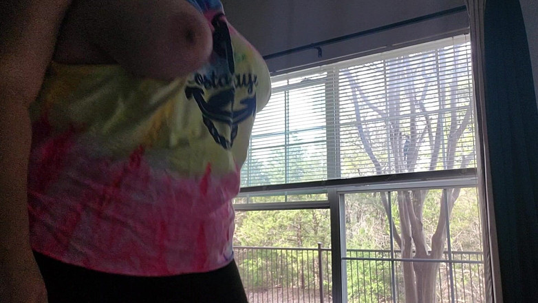 Cynammonspyce: Trambolin göğüsleri