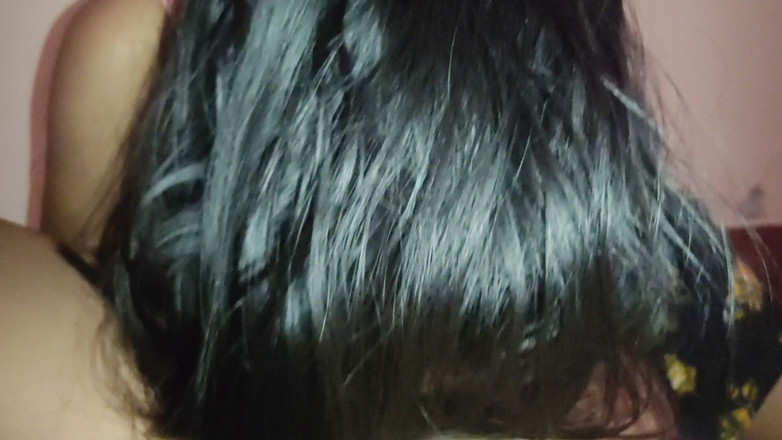 X69: Nuovo video nepalese. Radersi i capelli del cazzo