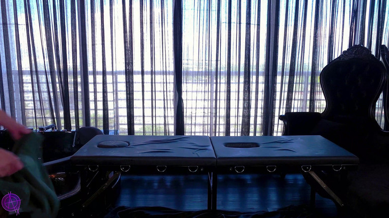 Nicky Rebel: Urut Trois 4K