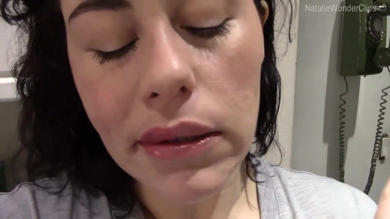 Natalie Wonder: Devouring uncured salami &amp; raw smoked salmon with close ups of...